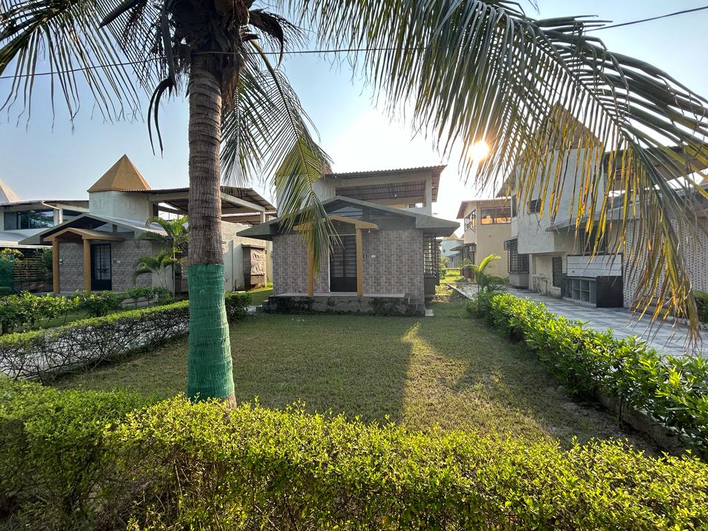 B 33 Marine VIlla